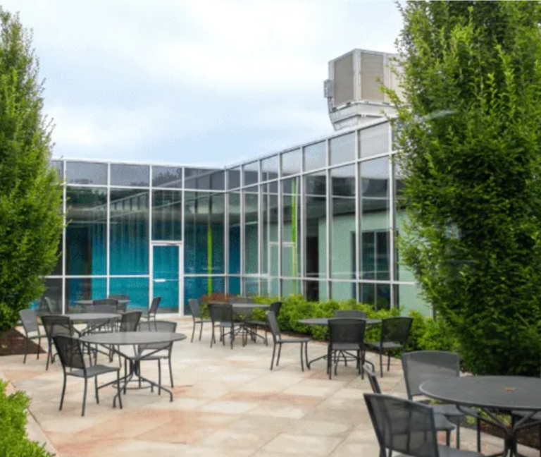 flexible-atrium